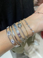 Load image into Gallery viewer, Beyaz Taşlı Kalın Lux Bileklik