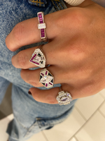 Load image into Gallery viewer, Beyaz Taşlı Serçe Yüzük